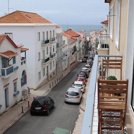 Casa "Avo Abilio" - Nazare - Alojamento Local Exterior photo